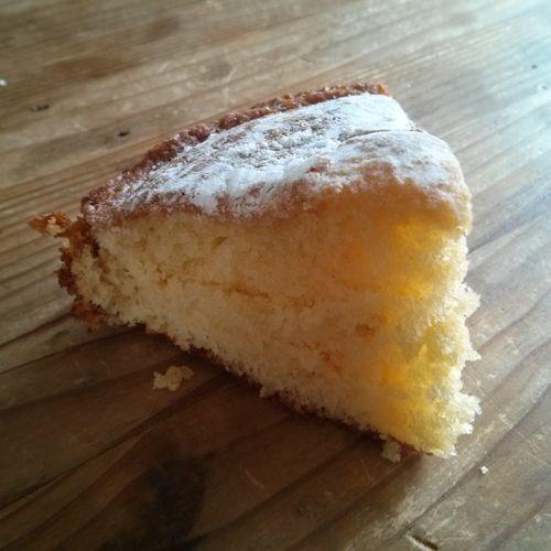 21131837-gateau-aux-yaourt