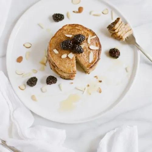 1946191_pancakes-faciles-et-rapides-pour-le-petit-dejeuner