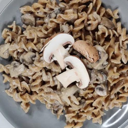 21131937-pates-completes-aux-champignons