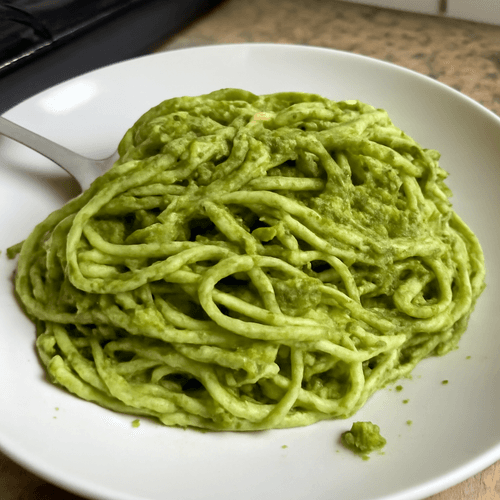 2514760-sauce-pestos-de-basilic-de-la-cote-dalmate