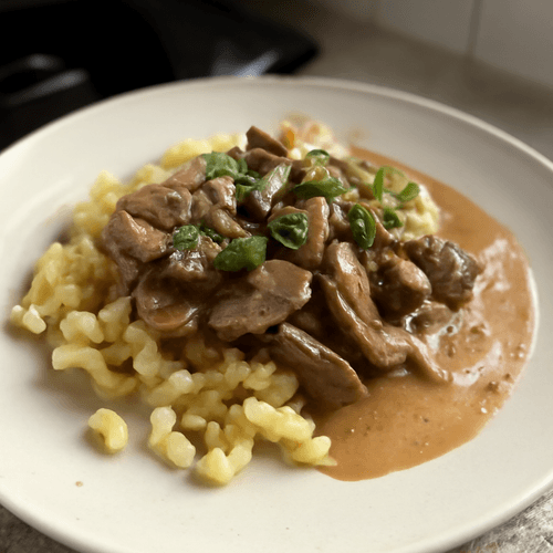 2518660-boeuf-stroganoff-a-la-bavaroise
