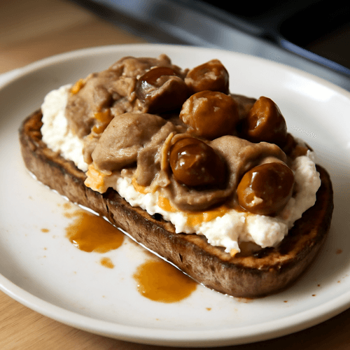 25226100-tartine-a-la-chataigne-et-ricotta-corse