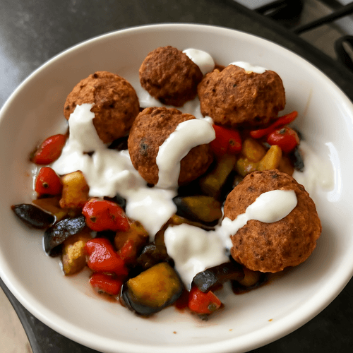 2576120-bouchees-de-falafel-aux-legumes-grilles