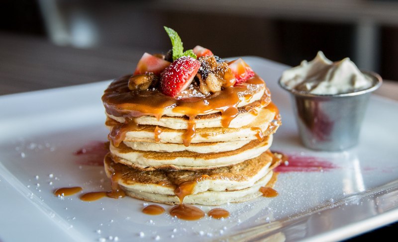 19832153_pancakes-maison