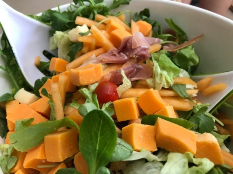 19871728_salade-de-melon-et-jambon-sec