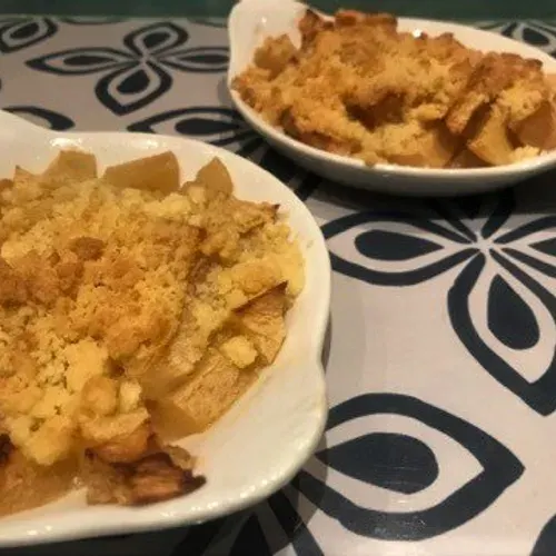 Crumble aux pommes parfumé à la canelle recipe