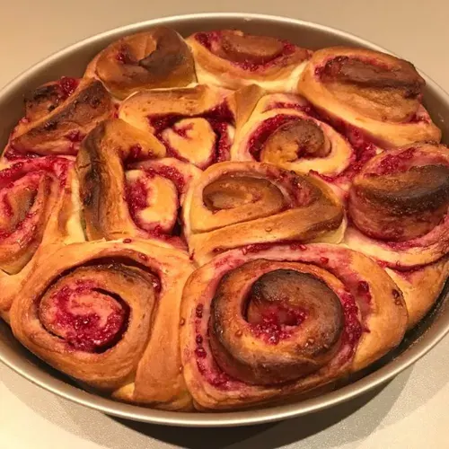 Brioche moelleuse à la framboise