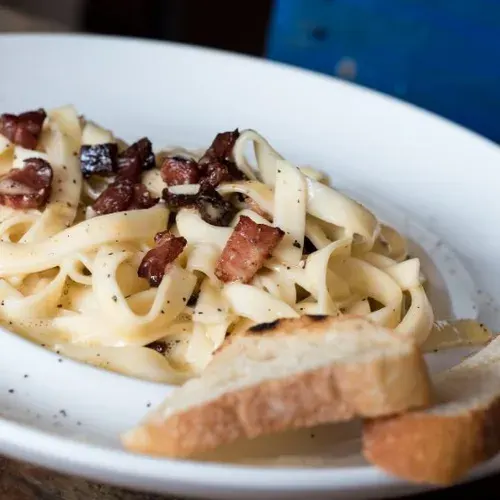 Tagliatelles aux lardons