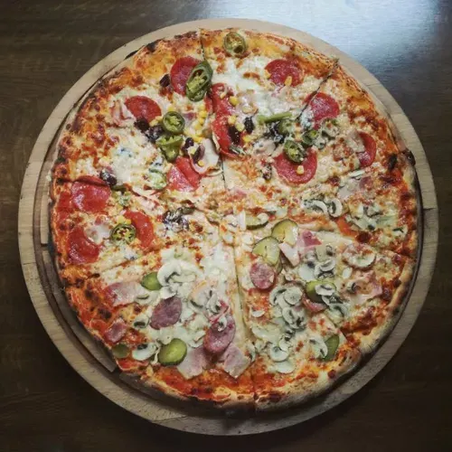Pizza chorizo piment vert